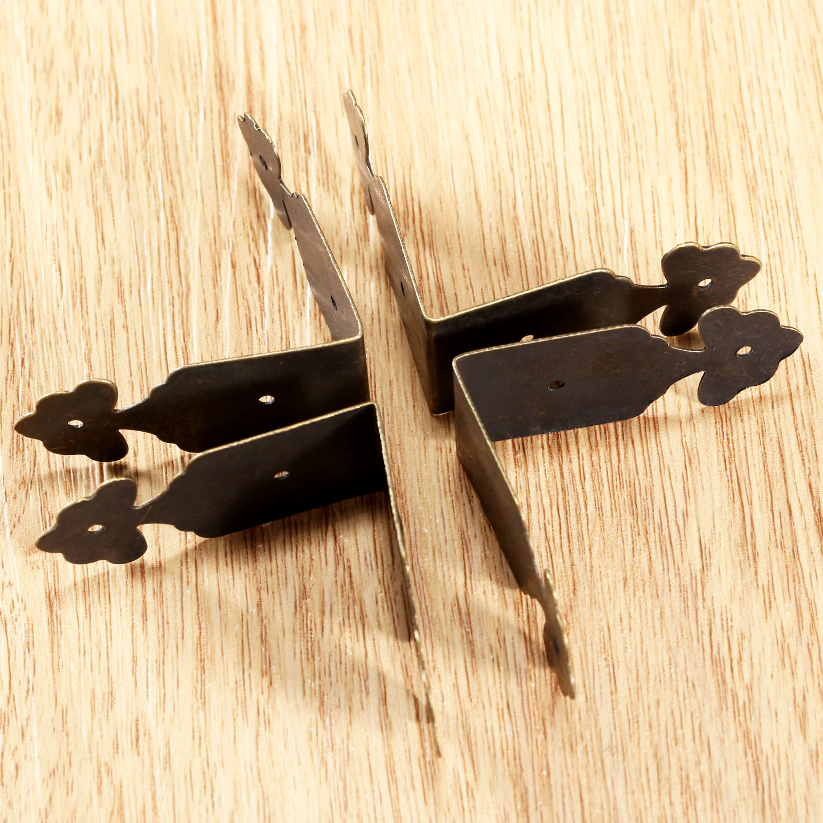 4 Pcs Dekoratif Pelindung Sudu - Furniture Hardware Nails ulasan dan harga